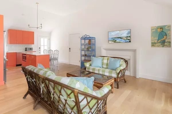 Falmouth, MA 02536,85 Kompass Dr