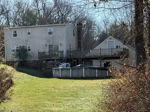 Wilbraham, MA 01095,35 Lake Drive