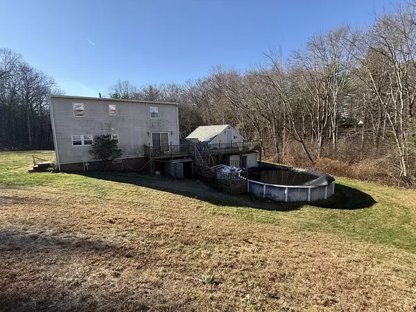 Wilbraham, MA 01095,35 Lake Drive