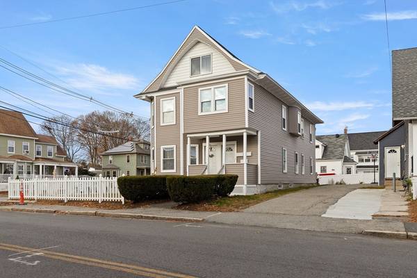 Methuen, MA 01844,97-99 Lowell St.