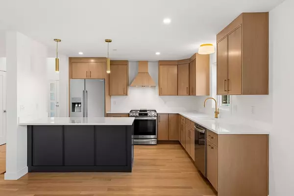 Haverhill, MA 01832,3 Lucy Way