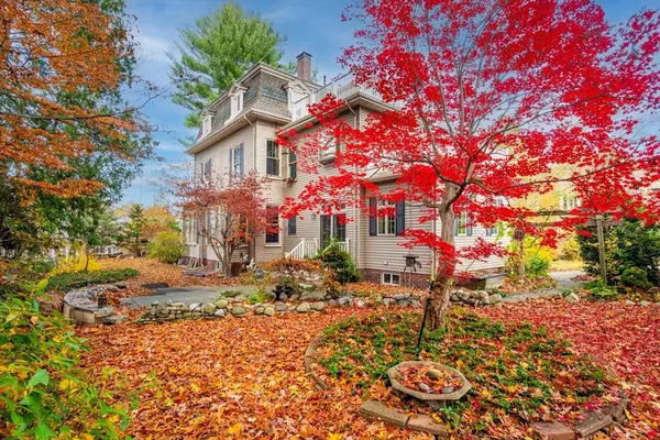 Winchester, MA 01890,7-7A Brooks St