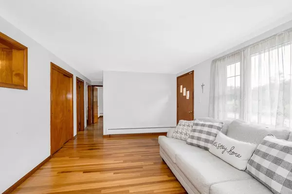 Lowell, MA 01854,1370 Varnum Ave