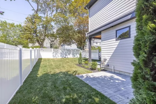 Newton, MA 02461,18-20 Pennsylvania #18