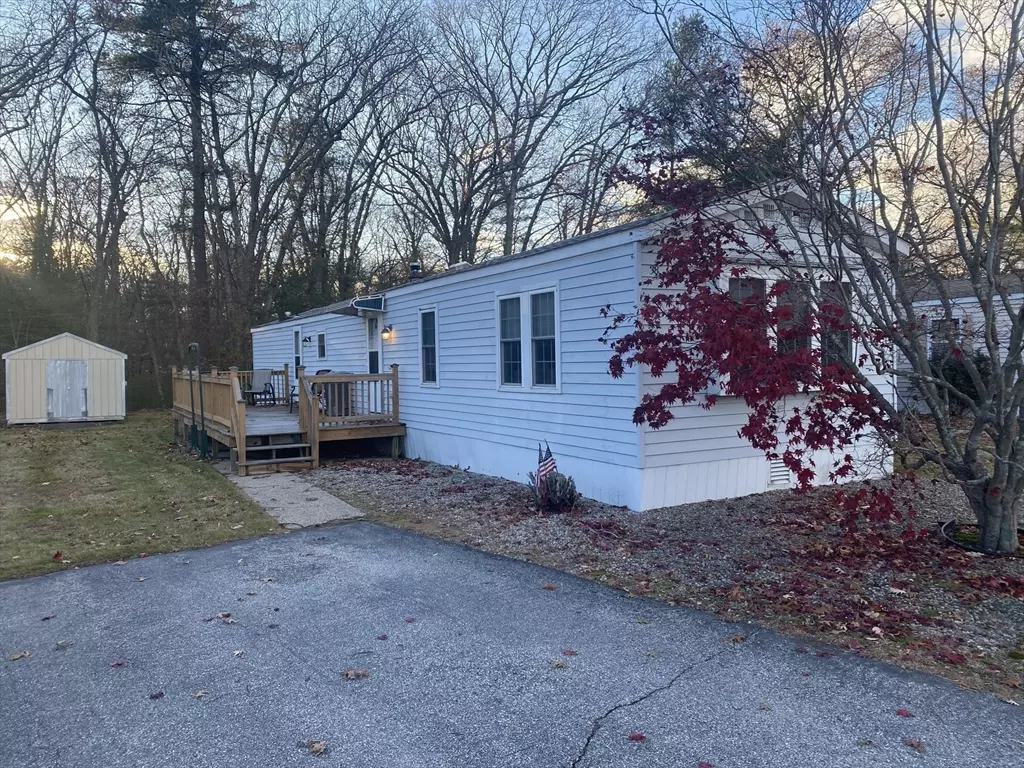 Plainville, MA 02762,38 Danielle St