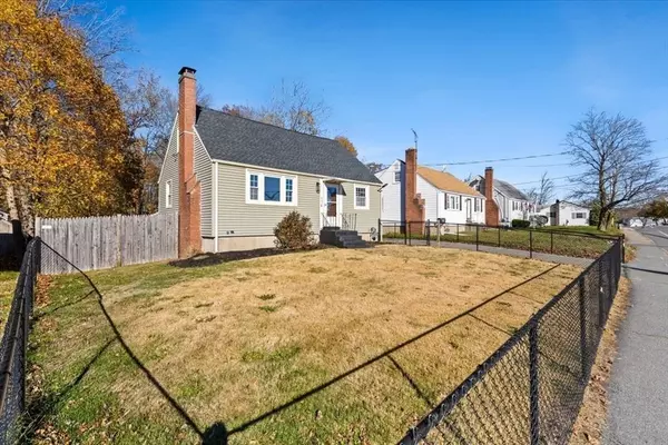 Brockton, MA 02302,922 Centre St