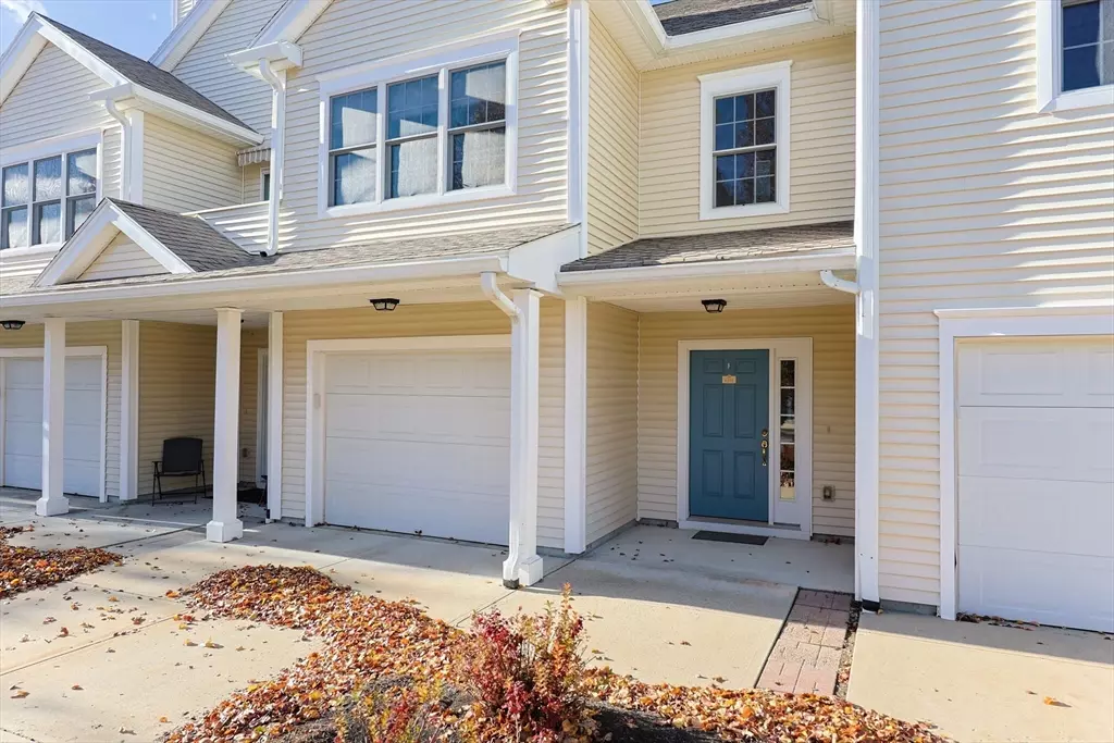 Mansfield, MA 02048,631 East St #E203