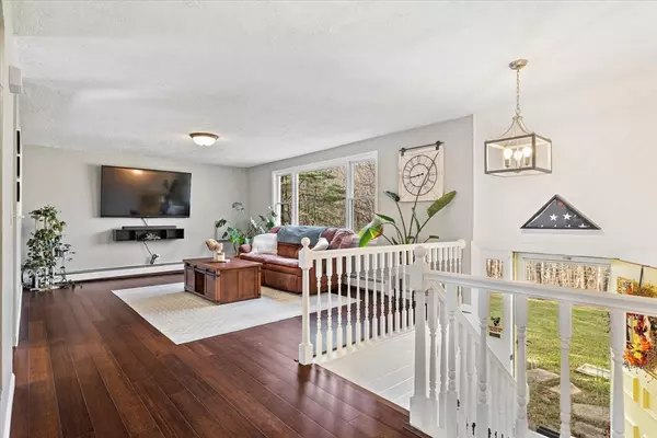 Spencer, MA 01562,9 Hebert Rd