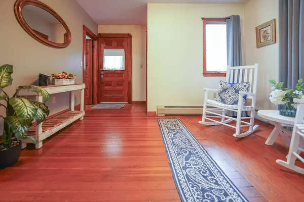 New Bedford, MA 02745,288 Lawrence St