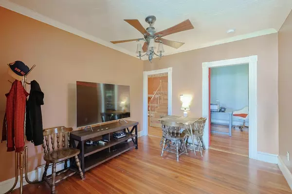 Webster, MA 01570,107 Lake #B