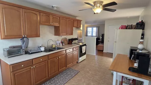 Worcester, MA 01602,55 Wedgewood Rd #2