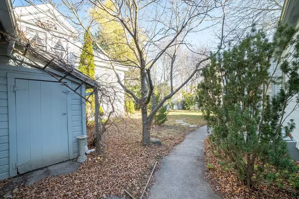 Hudson, MA 01749,47 Florence St