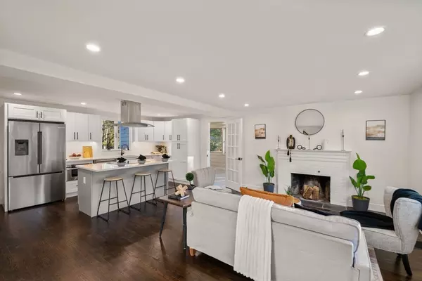 Concord, MA 01742,10 Wright Rd