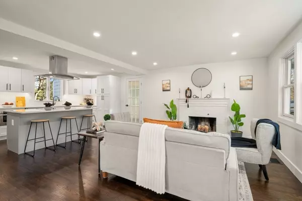 Concord, MA 01742,10 Wright Rd