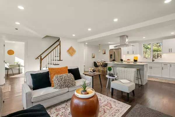 Concord, MA 01742,10 Wright Rd