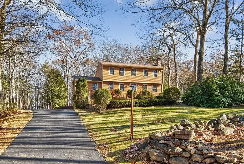 Winchendon, MA 01475,302 Ash St