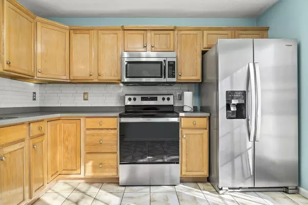 Rockland, MA 02370,7 Boxberry Ln #Unit 7