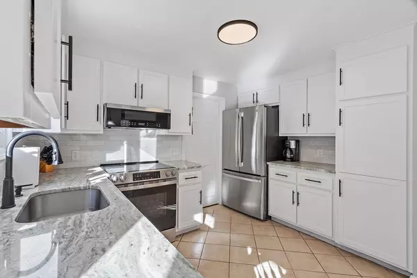 Wrentham, MA 02093,120 Hawes St