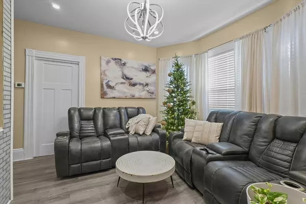 Lawrence, MA 01843,67-69 Osgood St