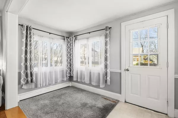 Whitman, MA 02382,63 Dewey Ave