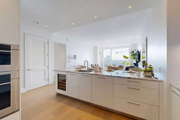 Boston, MA 02110,240 Devonshire Street #5104