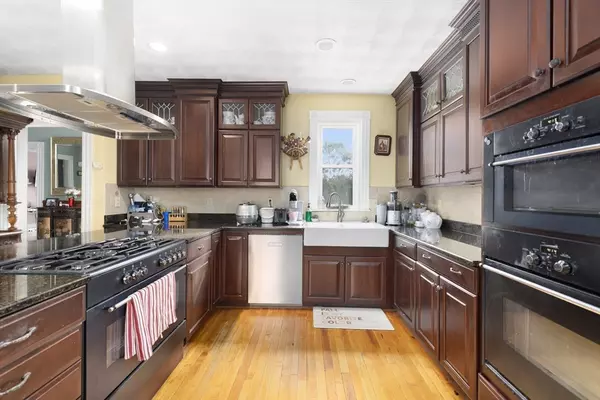 Attleboro, MA 02703,392 North Main