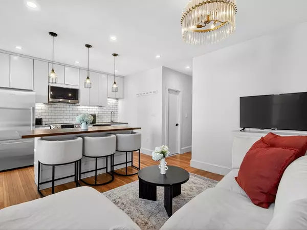 Boston, MA 02130,217 Boylston St #3