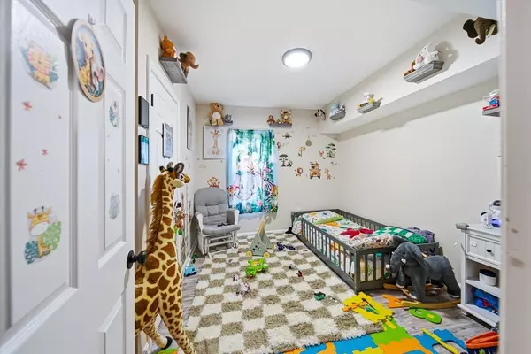 Webster, MA 01570,34-36 Park St