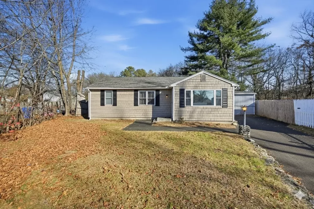 Springfield, MA 01109,30 Lively Lane