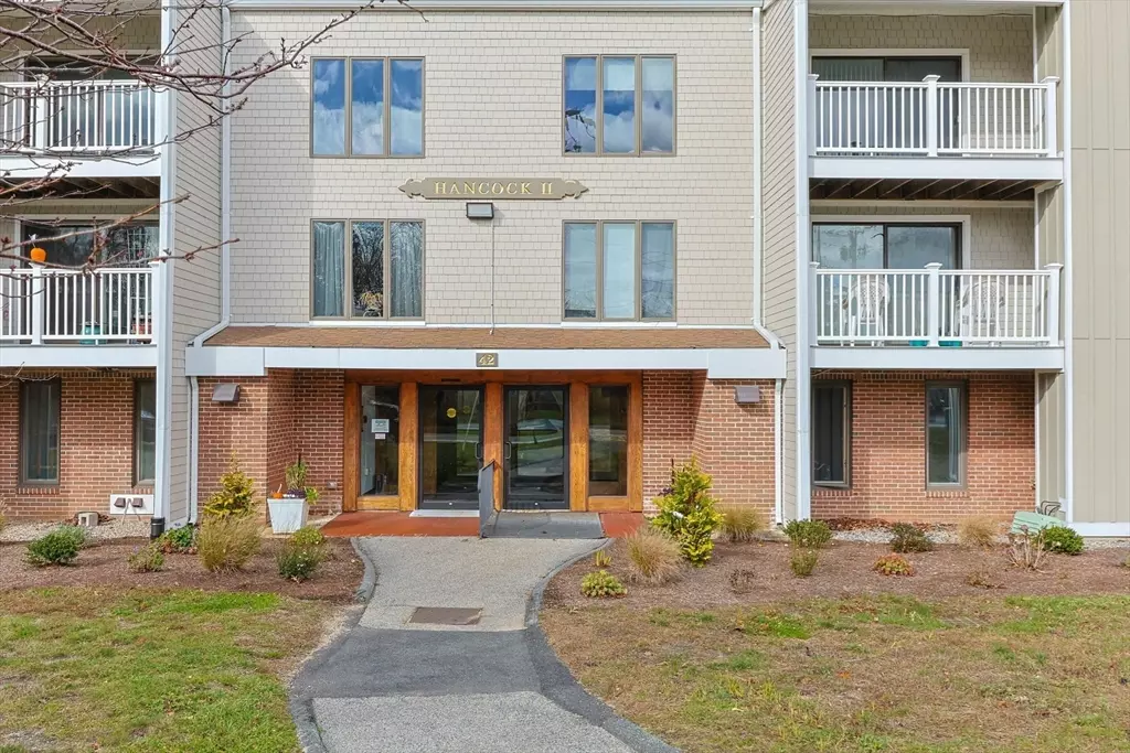 Orleans, MA 02653,42 Old Colony Way #APT 28