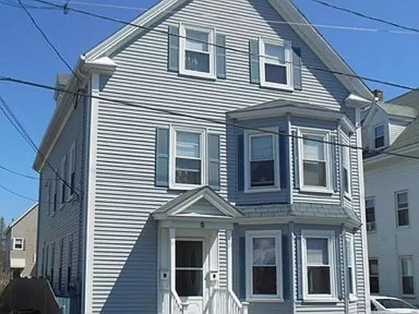 Salem, MA 01970,5 Pearl Street #1