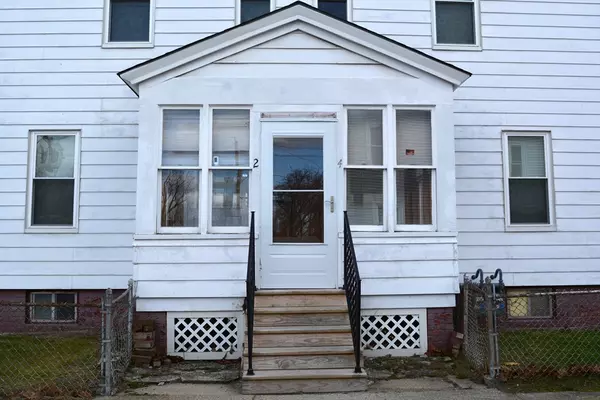 Easthampton, MA 01027,2-4 Clinton Street