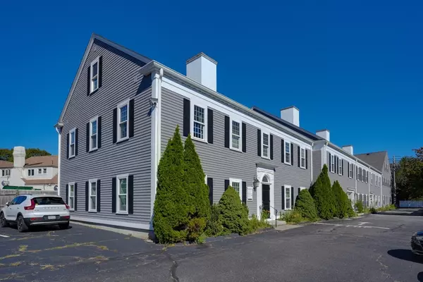 394 Lowell St #19, Lexington, MA 02422