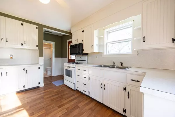 Attleboro, MA 02703,754 Park St.