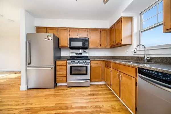 Chelsea, MA 02150,144 Library St #144