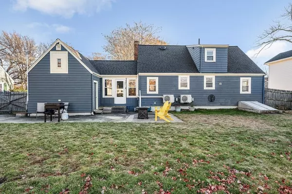 Wakefield, MA 01880,11 Muriel Ave