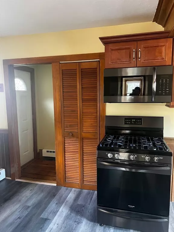 Whitman, MA 02382,28 Glen St #1