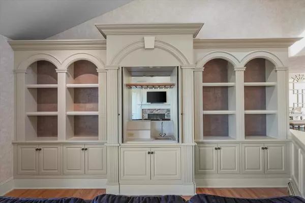 Bow, NH 03304,43 Sterling Place