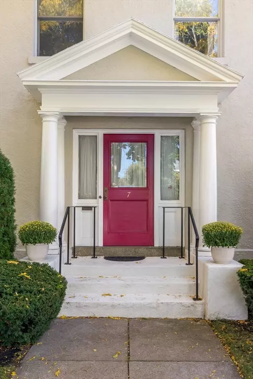 Salem, MA 01970,7 Fairfield