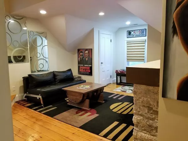 Waltham, MA 02453,179 Brown Street #3