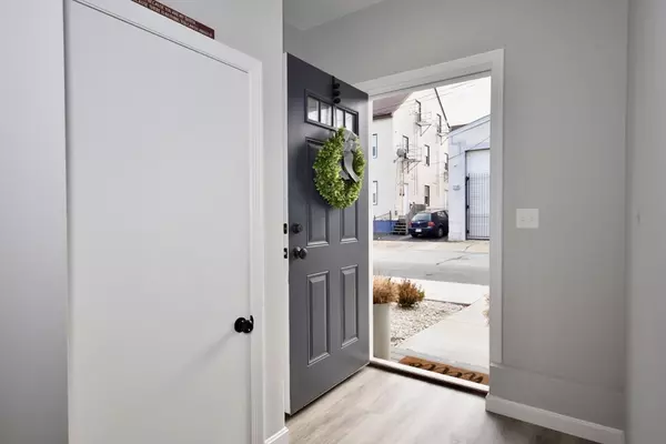 Fall River, MA 02721,550 Spring Street #2