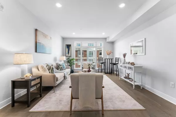 Quincy, MA 02169,2 Cliveden St #405E