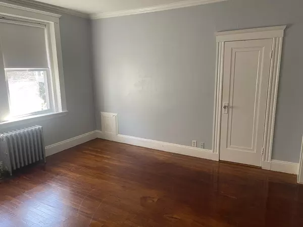 Malden, MA 02148,4 Hancock St #5