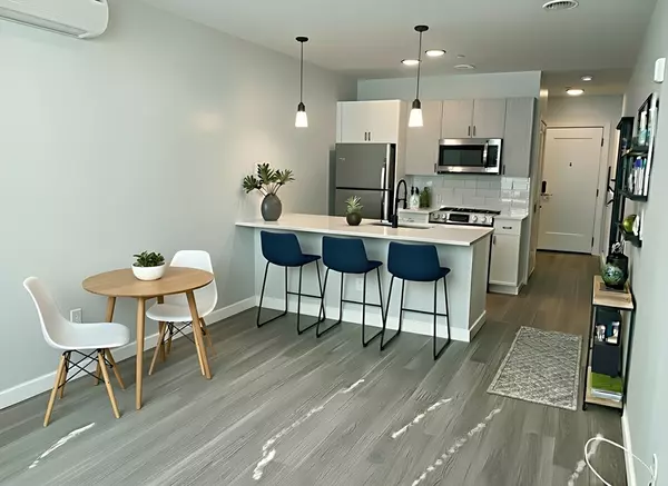 Winthrop, MA 02152,10 Somerset #404