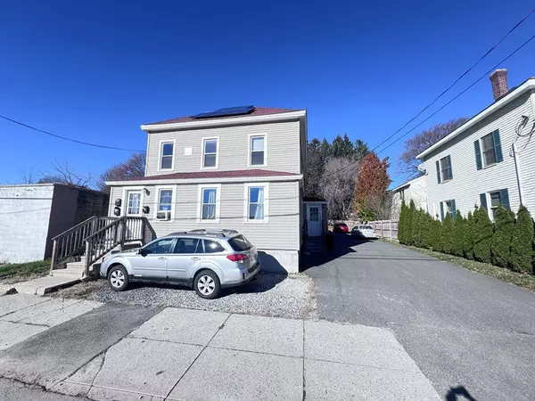 116-118 Lawrence St #1Rear, Clinton, MA 01510