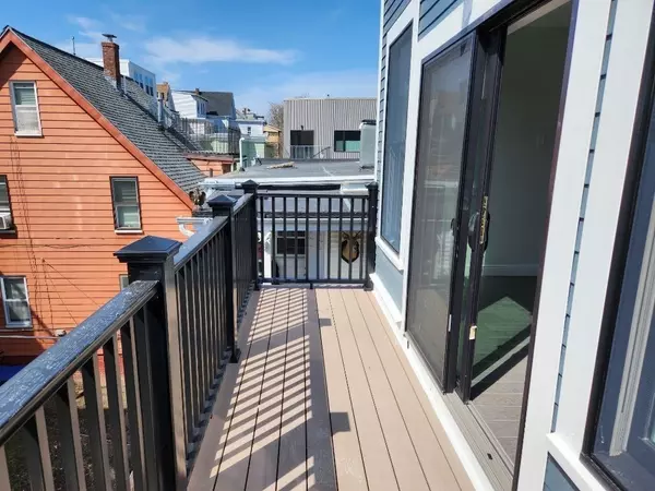 Boston, MA 02128,197 Condor St #4