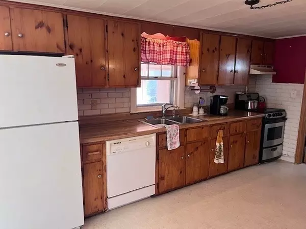 Chelmsford, MA 01863,126 Groton