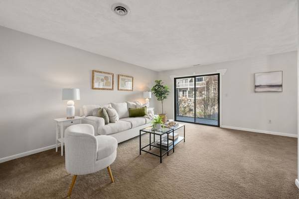 Concord, MA 01742,29 Concord Greene #3