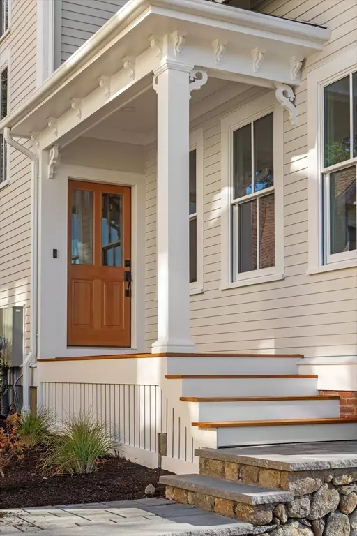 Arlington, MA 02474,181 Lowell St