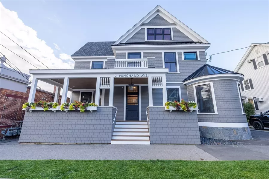 2 Punchard Ave #1, Andover, MA 01810